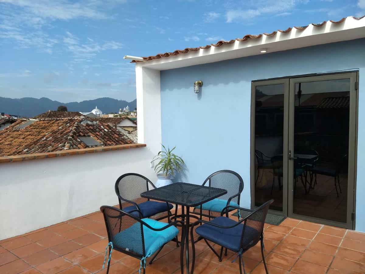 Auberge de jeunesse La Abuelita Hostal à San Cristóbal de Las Casas Extérieur photo